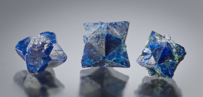 Cumengeite-rock-stars-crystals