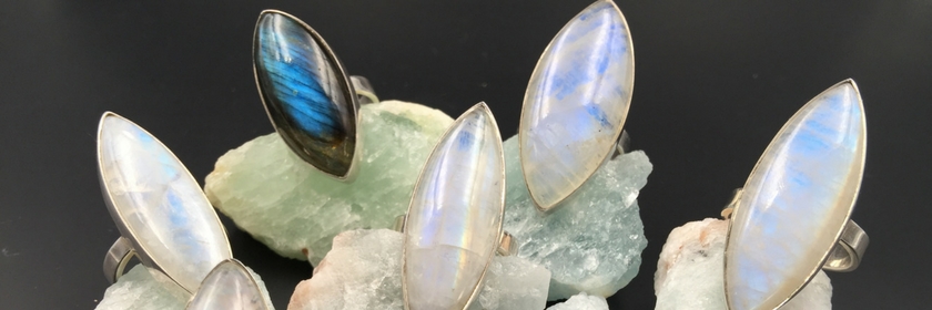 Crystal Surfboard Rings to Ride the Waves of Life